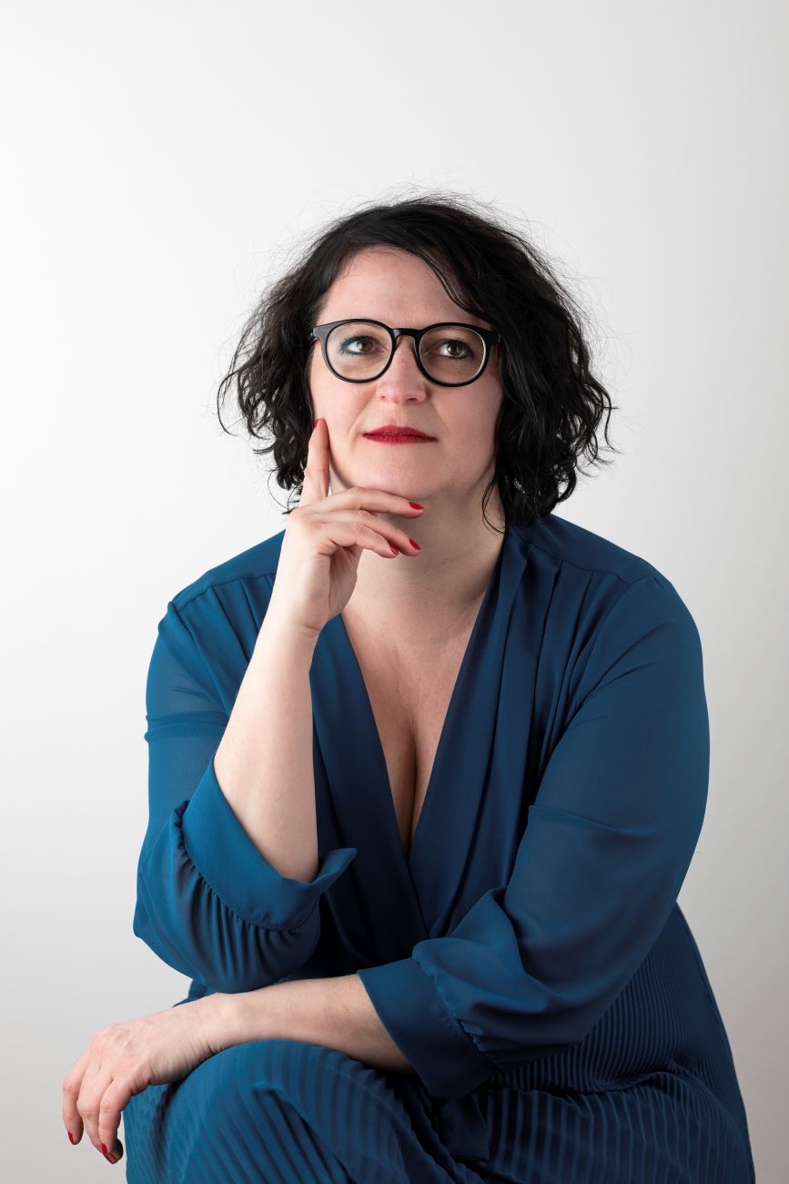 Silvija Valtl: Psihoterapija in Bachova cvetna terapija- pot do notranje harmonije